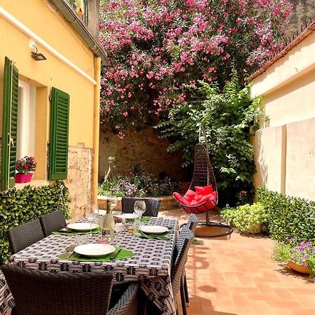 Santa Croce Garden Apartment Florenz Exterior foto