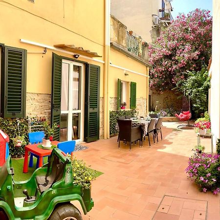 Santa Croce Garden Apartment Florenz Exterior foto